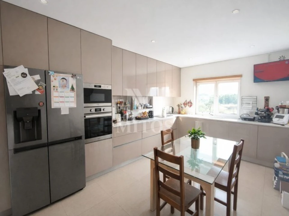 Moradia T4 para Venda em Barroselas e Carvoeiro Foto 4