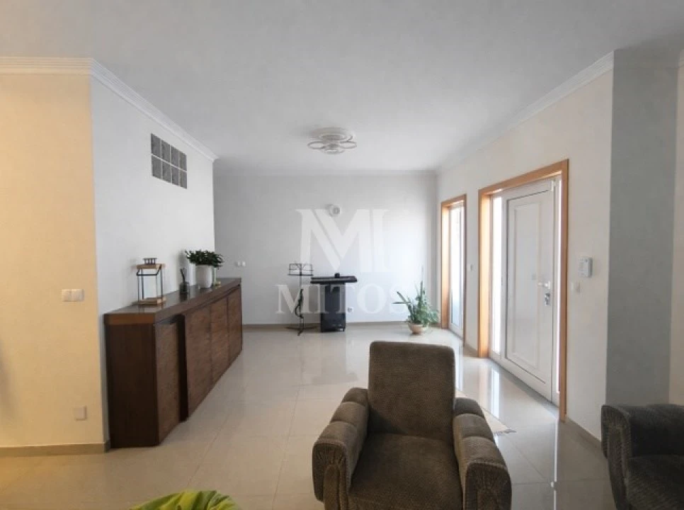 Moradia T4 para Venda em Barroselas e Carvoeiro Foto 10