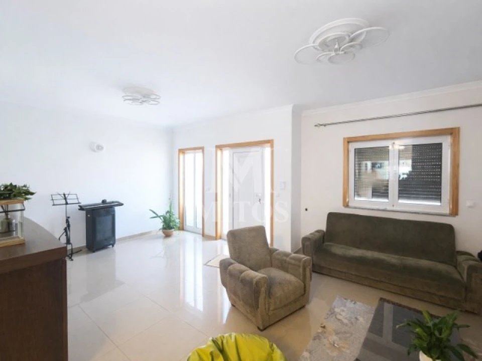 Moradia T4 para Venda em Barroselas e Carvoeiro Foto 12