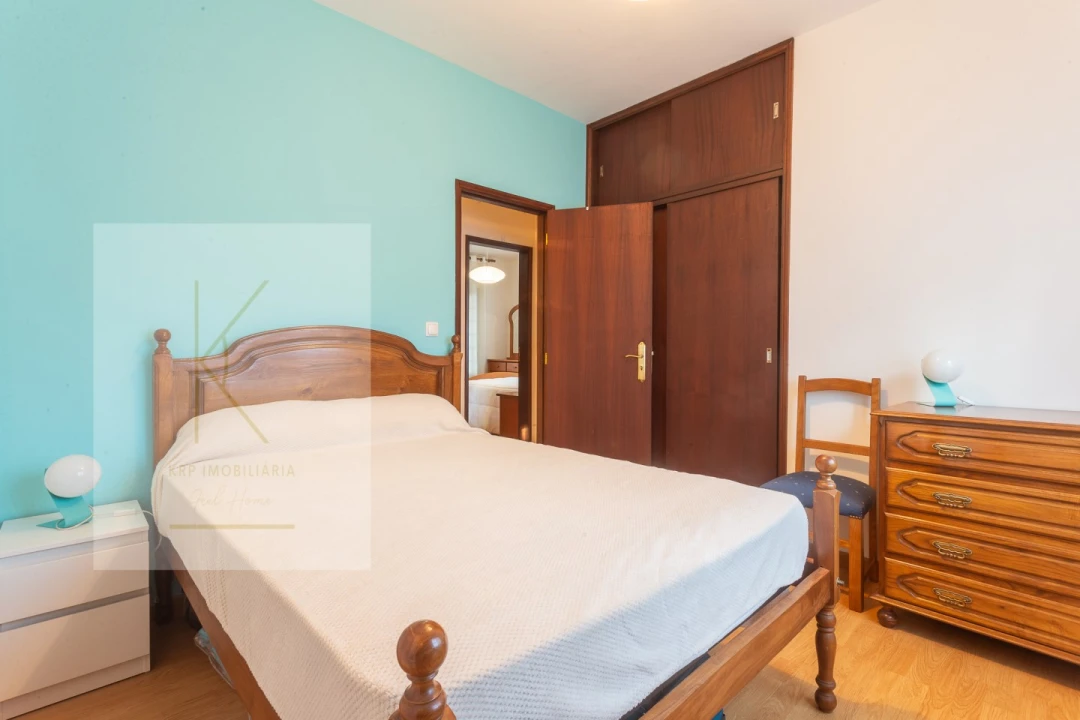 Moradia T4 para Venda em Mazarefes e Vila Fria Foto 13