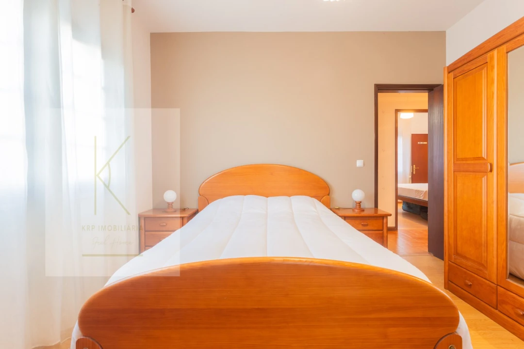 Moradia T4 para Venda em Mazarefes e Vila Fria Foto 18