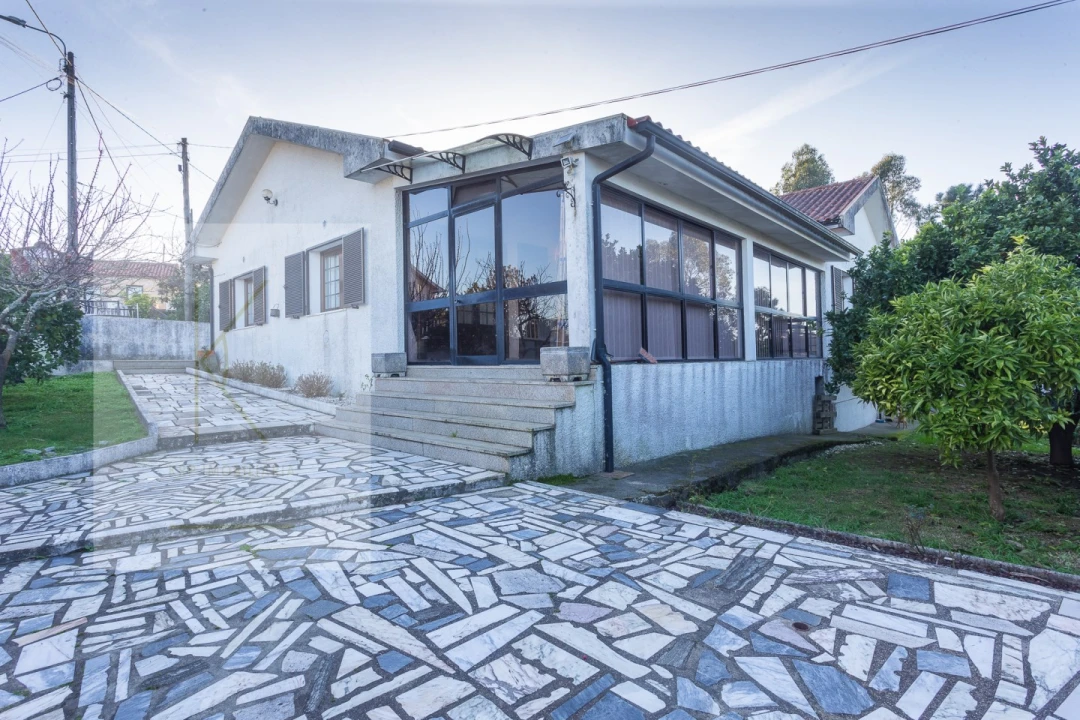 Moradia T4 para Venda em Mazarefes e Vila Fria Foto 21