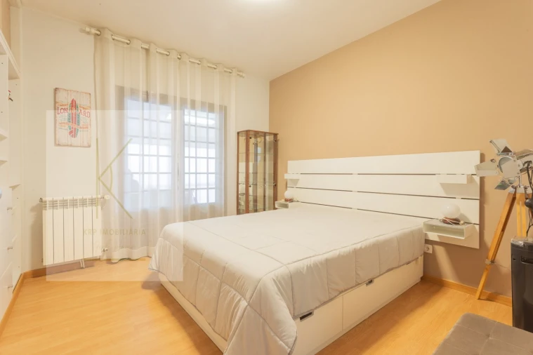 Moradia T4 para Venda em Mazarefes e Vila Fria Foto 10