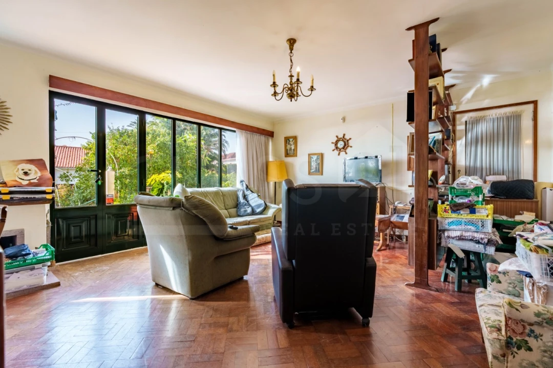 Moradia T3 para Venda em Caniço Foto 11