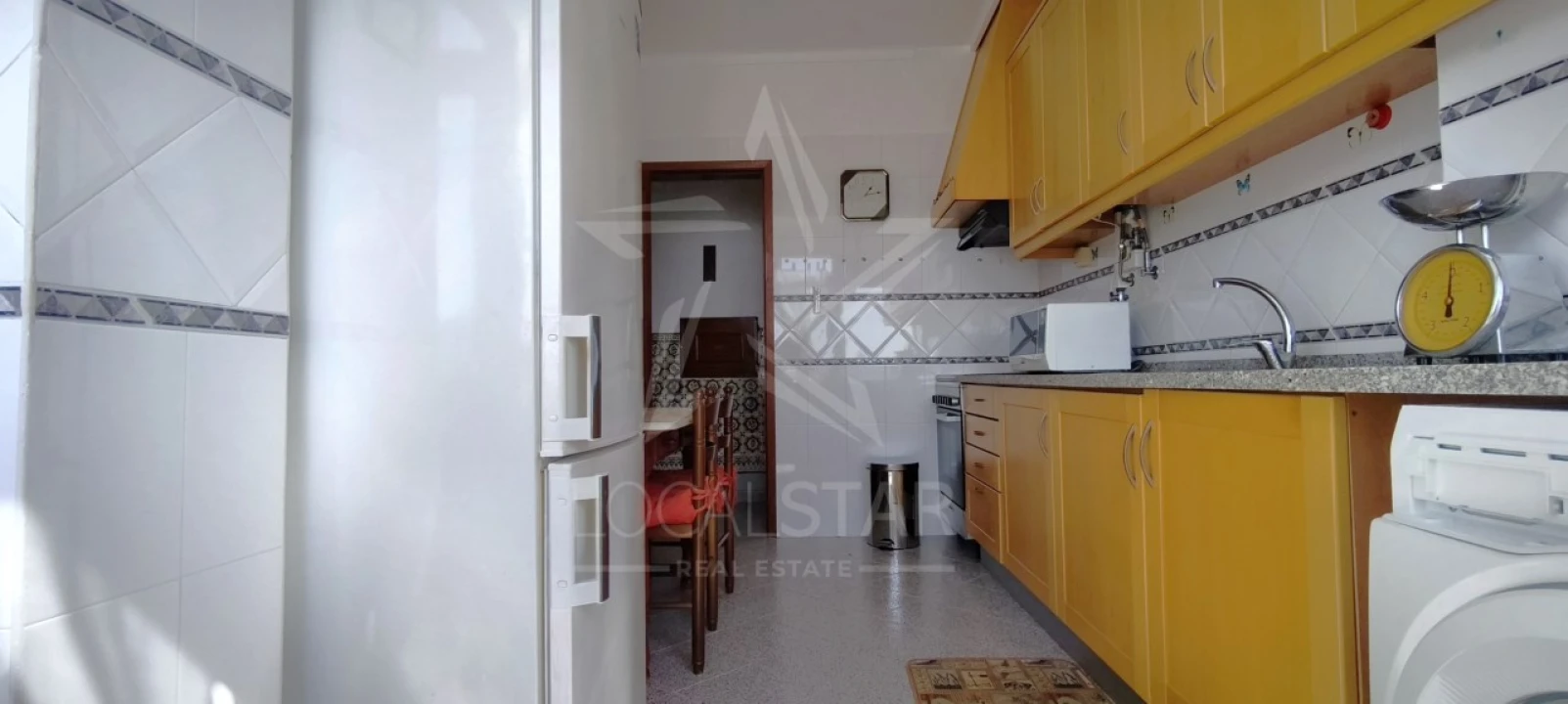 Apartamento T2 para Venda em Rio de Mouro Foto 8