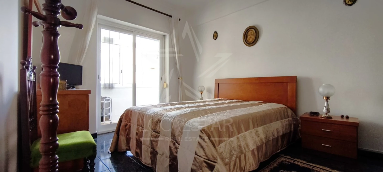 Apartamento T2 para Venda em Rio de Mouro Foto 14