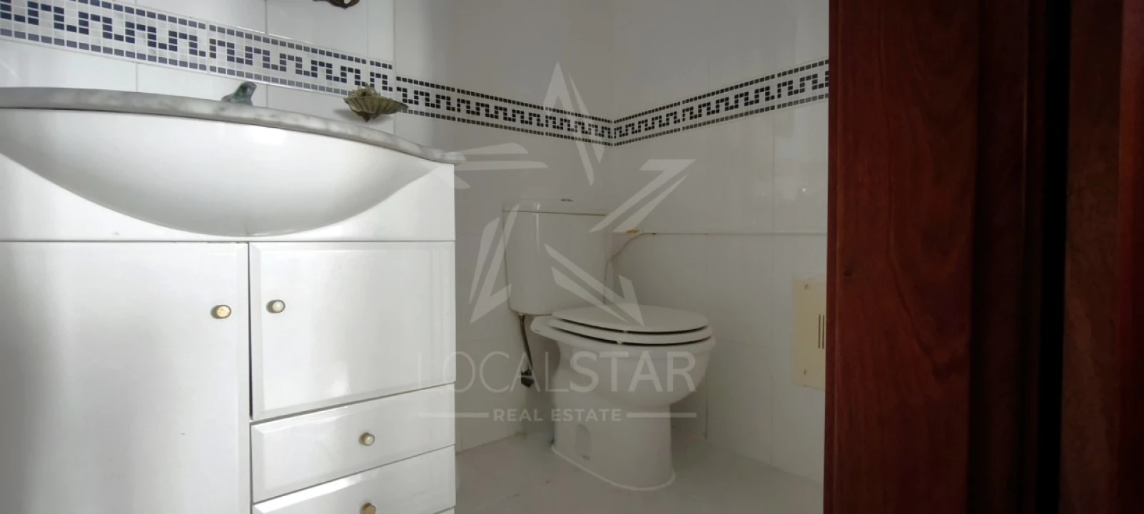 Apartamento T2 para Venda em Rio de Mouro Foto 20