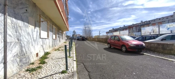 Apartamento T2 para Venda em Rio de Mouro