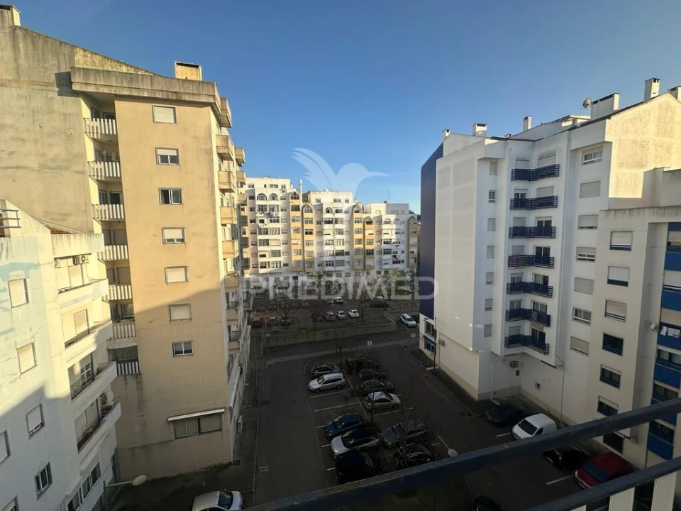 Apartamento T2 para Venda em Romeira e Várzea Foto 5