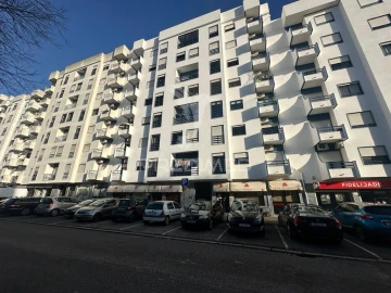 Apartamento T2 para Venda em Romeira e Várzea