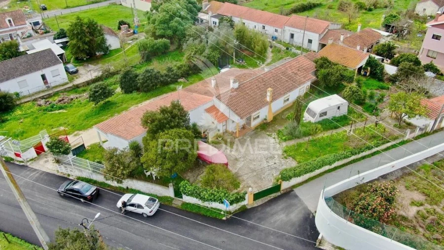 Terreno para Venda em Vale da Pedra Foto 7