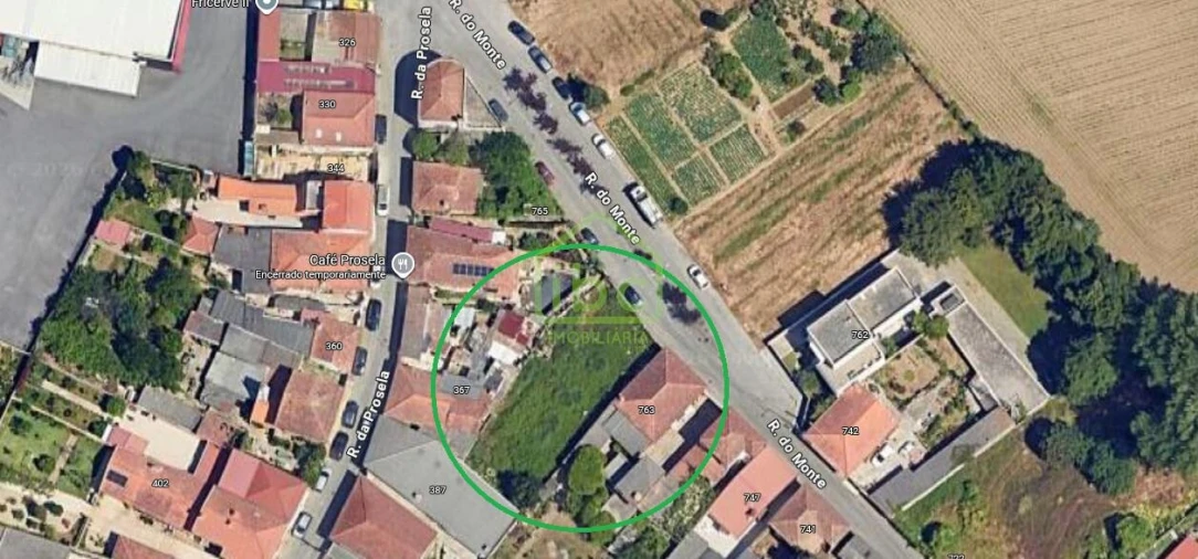 Terreno para Venda em Vila Nova da Telha