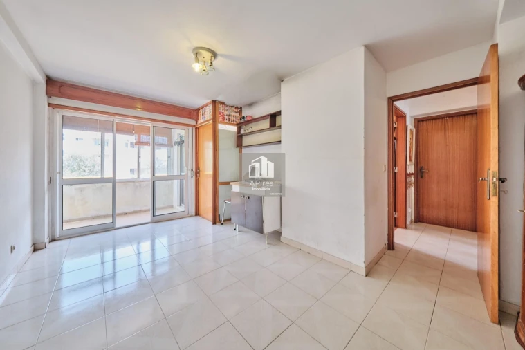 Apartamento T2 para Venda em Costa da Caparica Foto 11