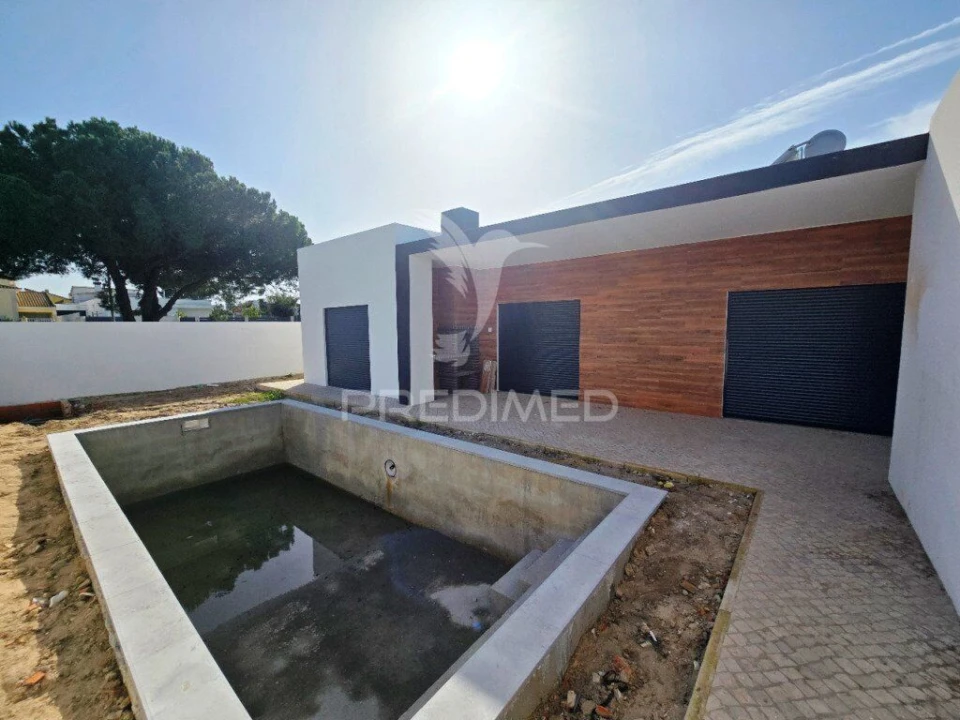 Moradia T3 para Venda em Azeitão (São Lourenço e São Simão) Foto 9