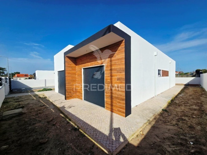 Moradia T3 para Venda em Azeitão (São Lourenço e São Simão) Foto 3