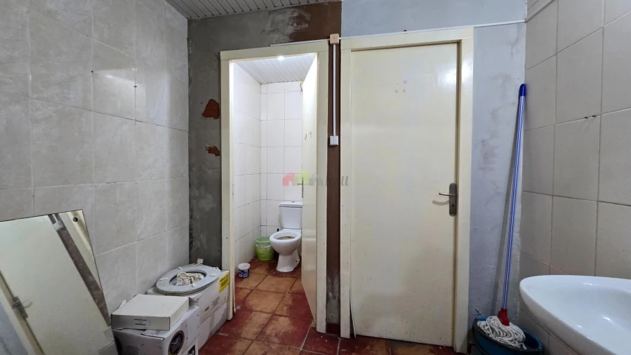 Loja para Venda em Vendas Novas Foto 17