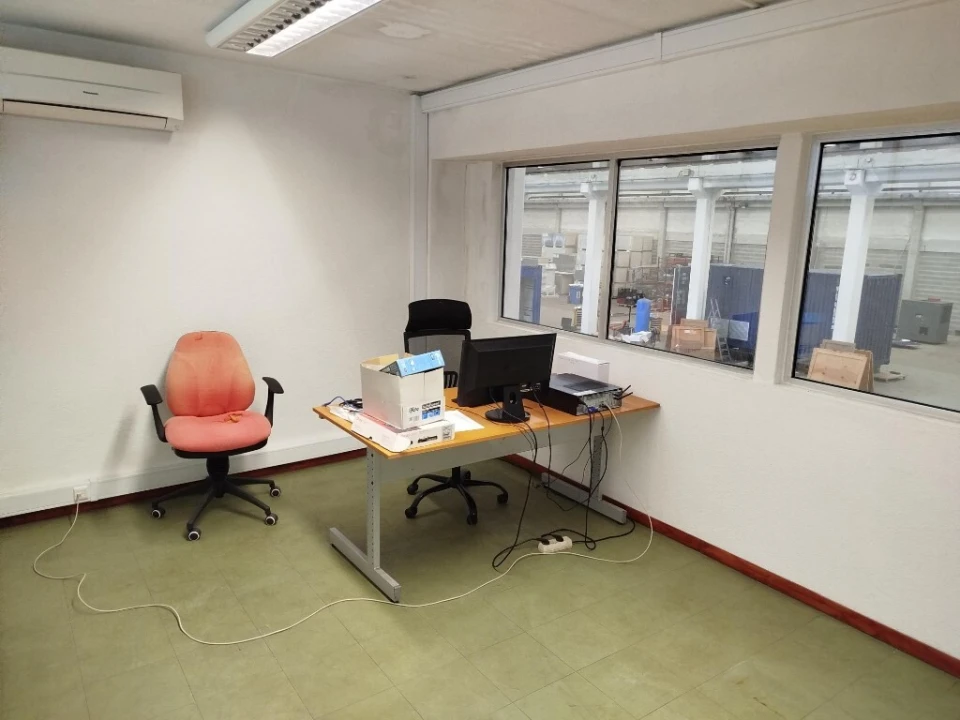 Armazém para Arrendamento em São João das Lampas e Terrugem Foto 13