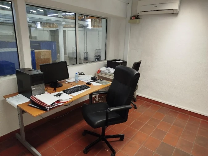 Armazém para Arrendamento em São João das Lampas e Terrugem Foto 11