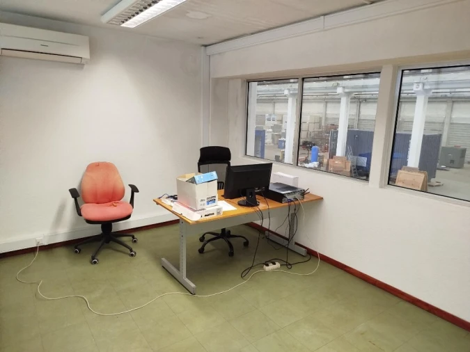 Armazém para Arrendamento em São João das Lampas e Terrugem Foto 13