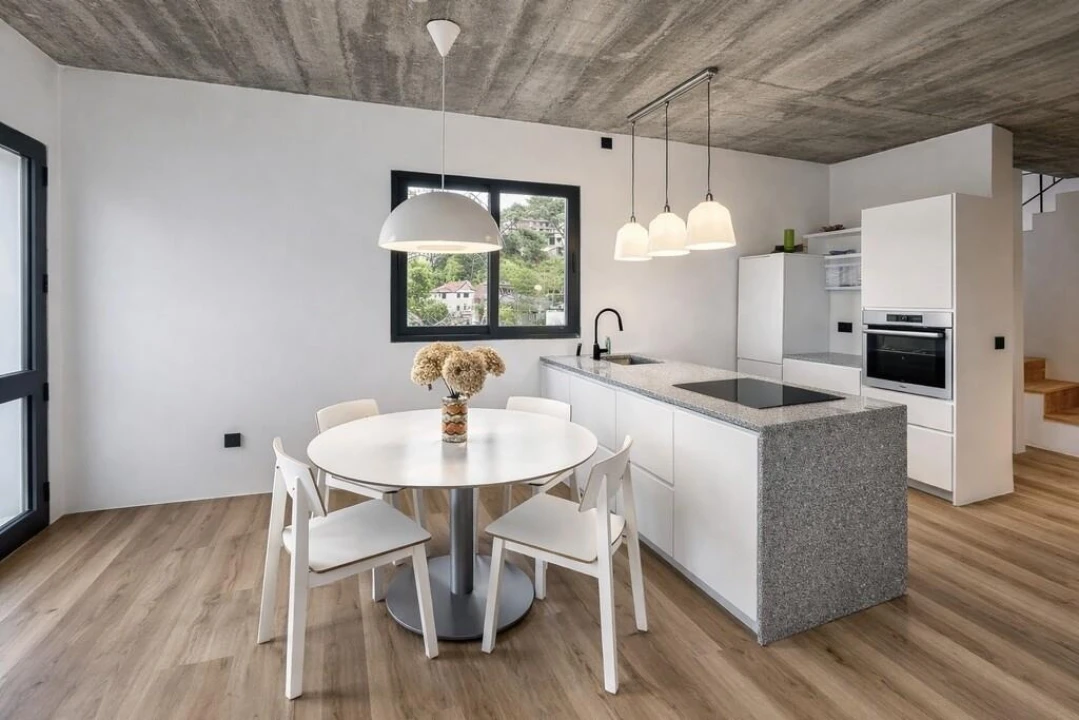 Moradia T3 para Venda em Ponta Delgada Foto 10