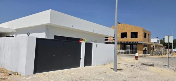 Moradia T4 para Venda em Quinta do Anjo