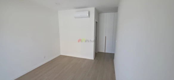 Moradia T4 para Venda em Quinta do Anjo