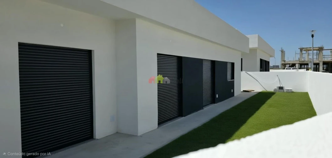 Moradia T4 para Venda em Quinta do Anjo Foto 7