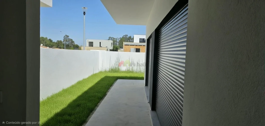Moradia T4 para Venda em Quinta do Anjo Foto 40
