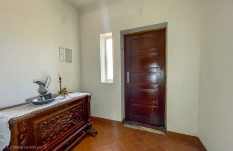 Moradia T4 para Venda em Eiras e São Paulo de Frades Foto 14