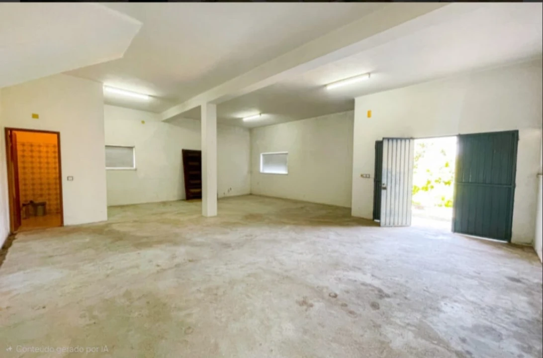 Moradia T4 para Venda em Eiras e São Paulo de Frades Foto 28