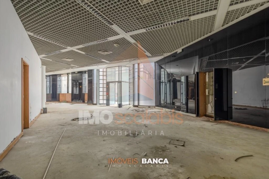 Loja para Venda em Romeira e Várzea Foto 1