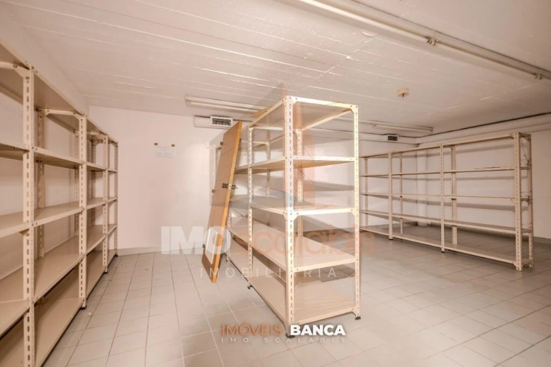 Loja para Venda em Romeira e Várzea Foto 18