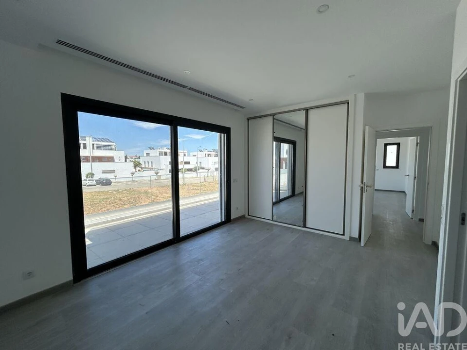 Moradia T6 para Arrendamento em Tavira (Santa Maria e Santiago) Foto 14