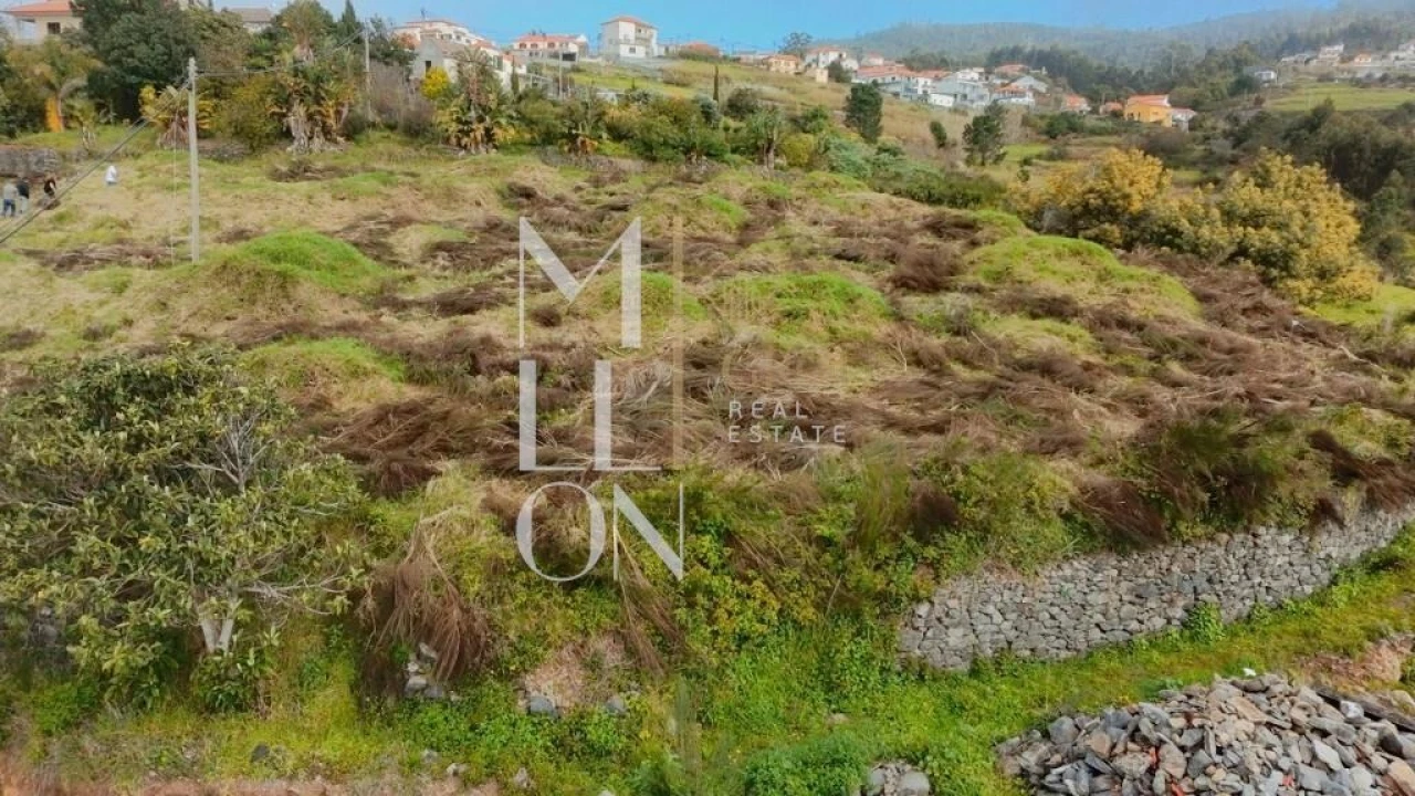 Terreno para Venda em Estreito da Calheta Foto 7