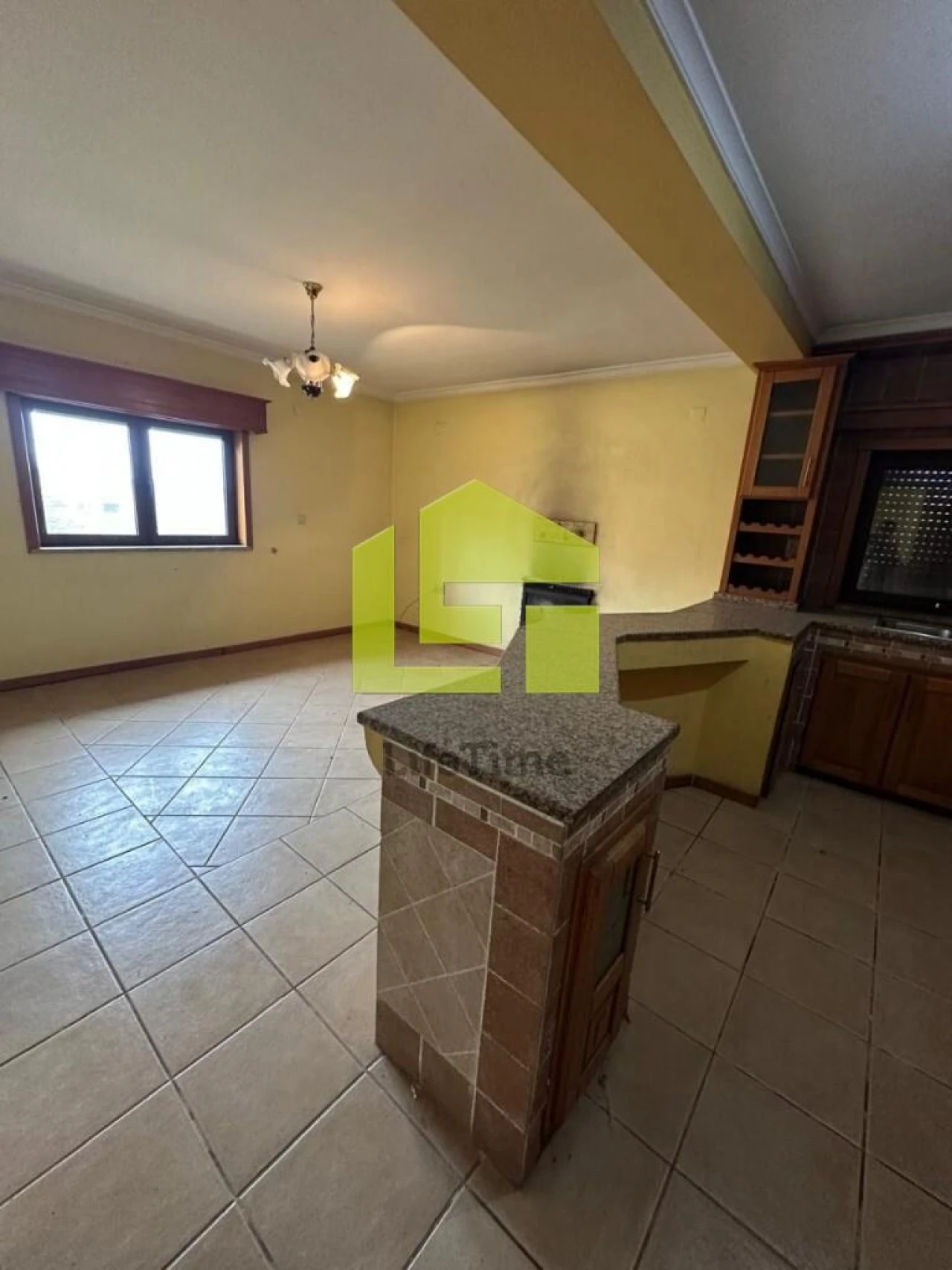 Moradia T3 para Venda em Alijo Foto 4