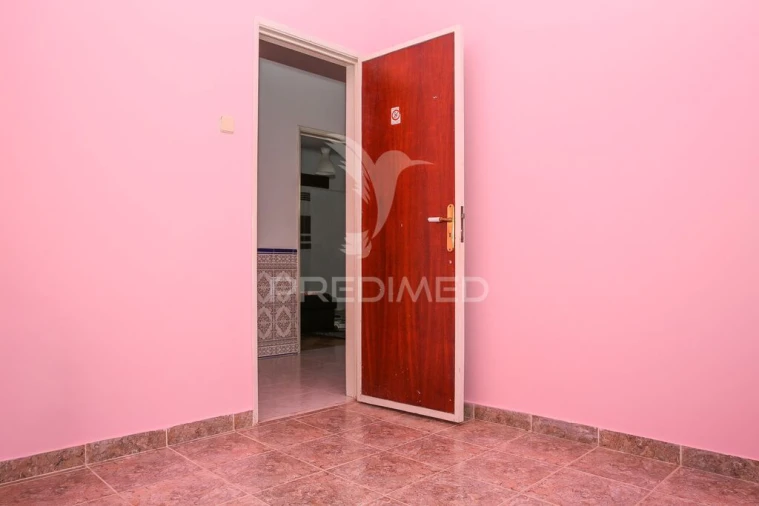 Apartamento T3 para Venda em Camarate, Unhos e Apelação Foto 10