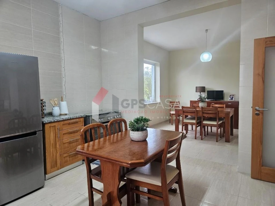 Moradia T4 para Venda em Fonte do Bastardo Foto 12