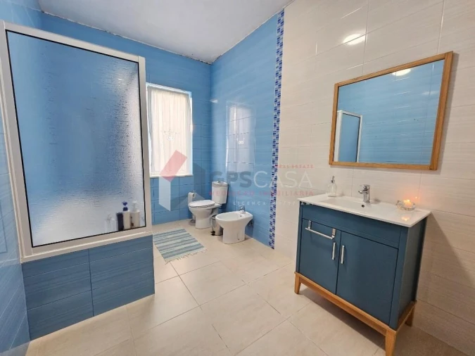 Moradia T4 para Venda em Fonte do Bastardo Foto 24