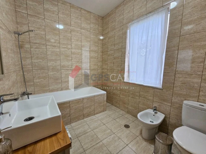 Moradia T4 para Venda em Fonte do Bastardo Foto 22