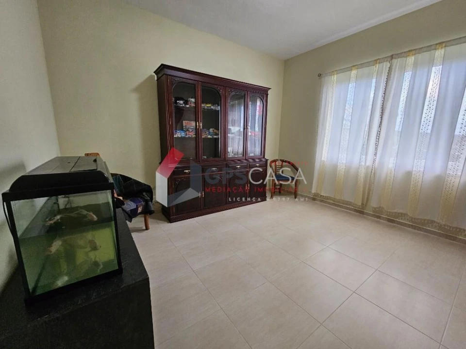 Moradia T4 para Venda em Fonte do Bastardo Foto 27