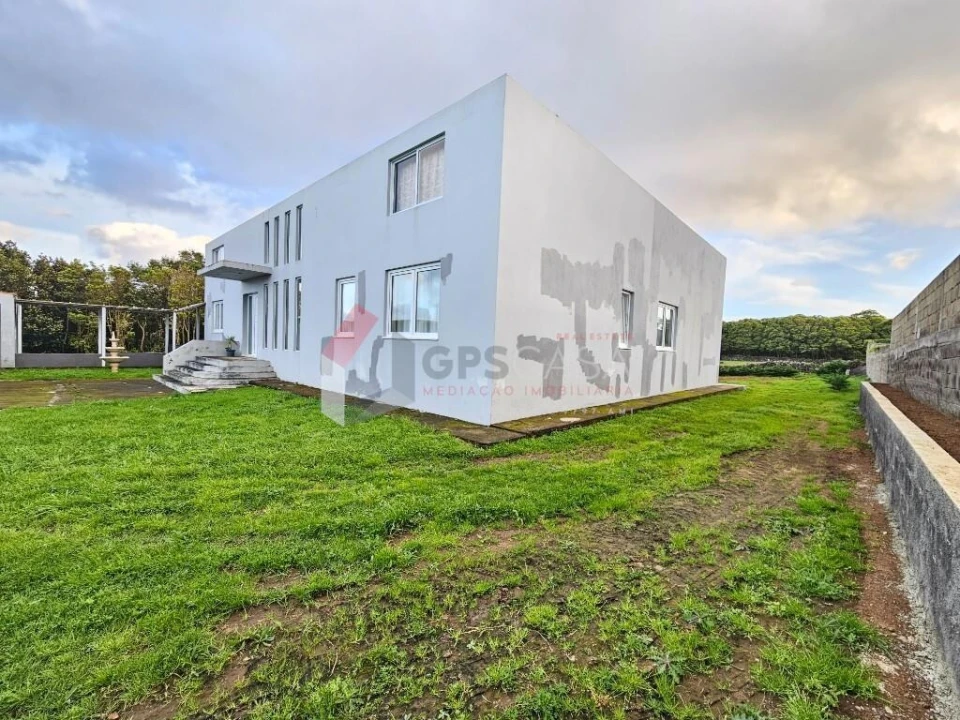 Moradia T4 para Venda em Fonte do Bastardo Foto 38