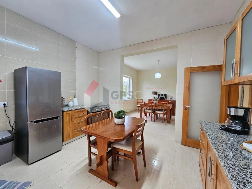 Moradia T4 para Venda em Fonte do Bastardo Foto 13