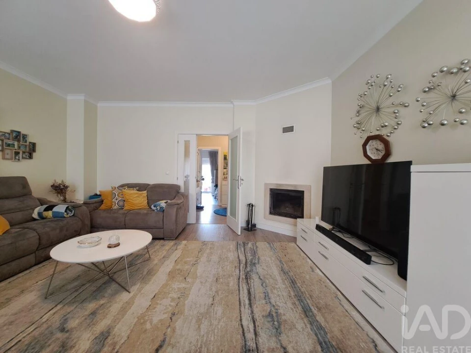 Apartamento T3 para Venda em Ericeira Foto 3