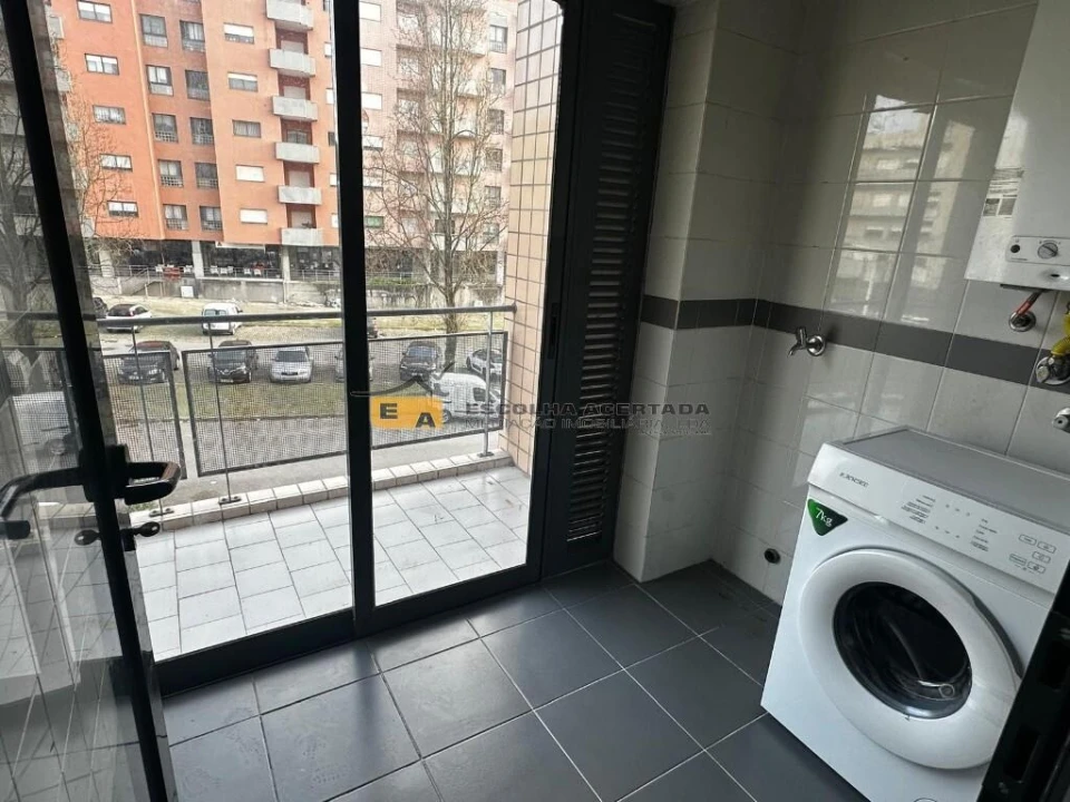 Apartamento T2 para Venda em Valongo Foto 4