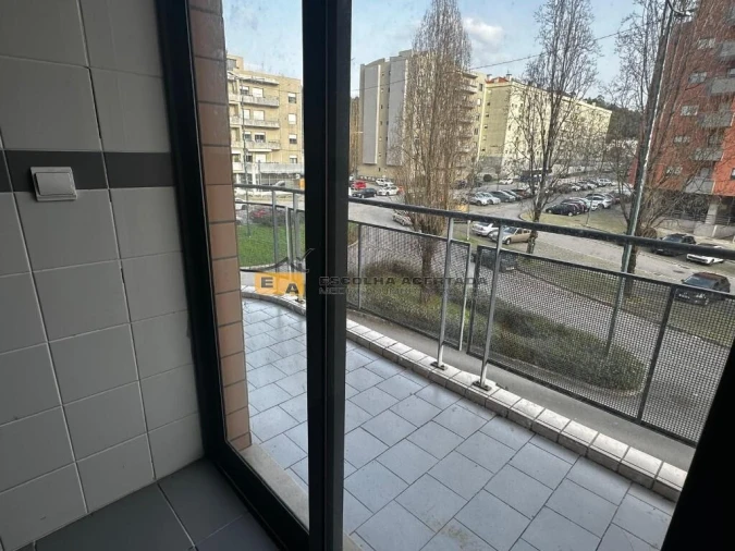 Apartamento T2 para Venda em Valongo Foto 7