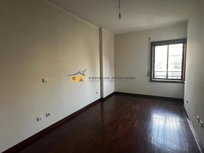 Apartamento T2 para Venda em Valongo Foto 13