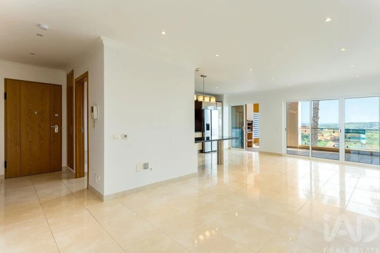 Apartamento T3 para Venda em Lagos (São Sebastião e Santa Maria) Foto 3