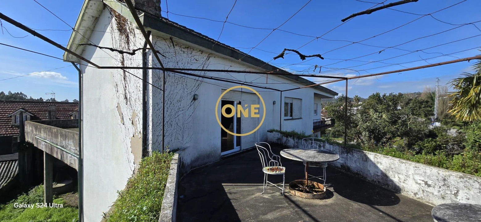 Moradia T6 para Venda em Vila Nova de Famalicão e Calendário Foto 3