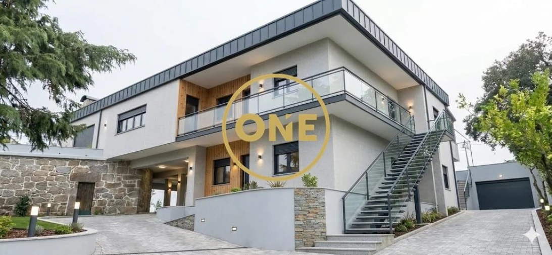 Moradia T6 para Venda em Vila Nova de Famalicão e Calendário Foto 1