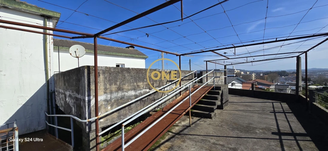 Moradia T6 para Venda em Vila Nova de Famalicão e Calendário Foto 8